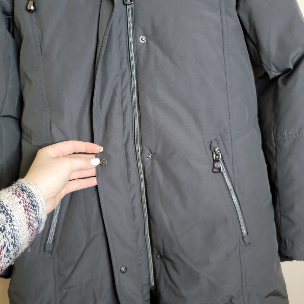 Vince Camuto grey thigh Length down winter jacket - Picture 3 of 6
